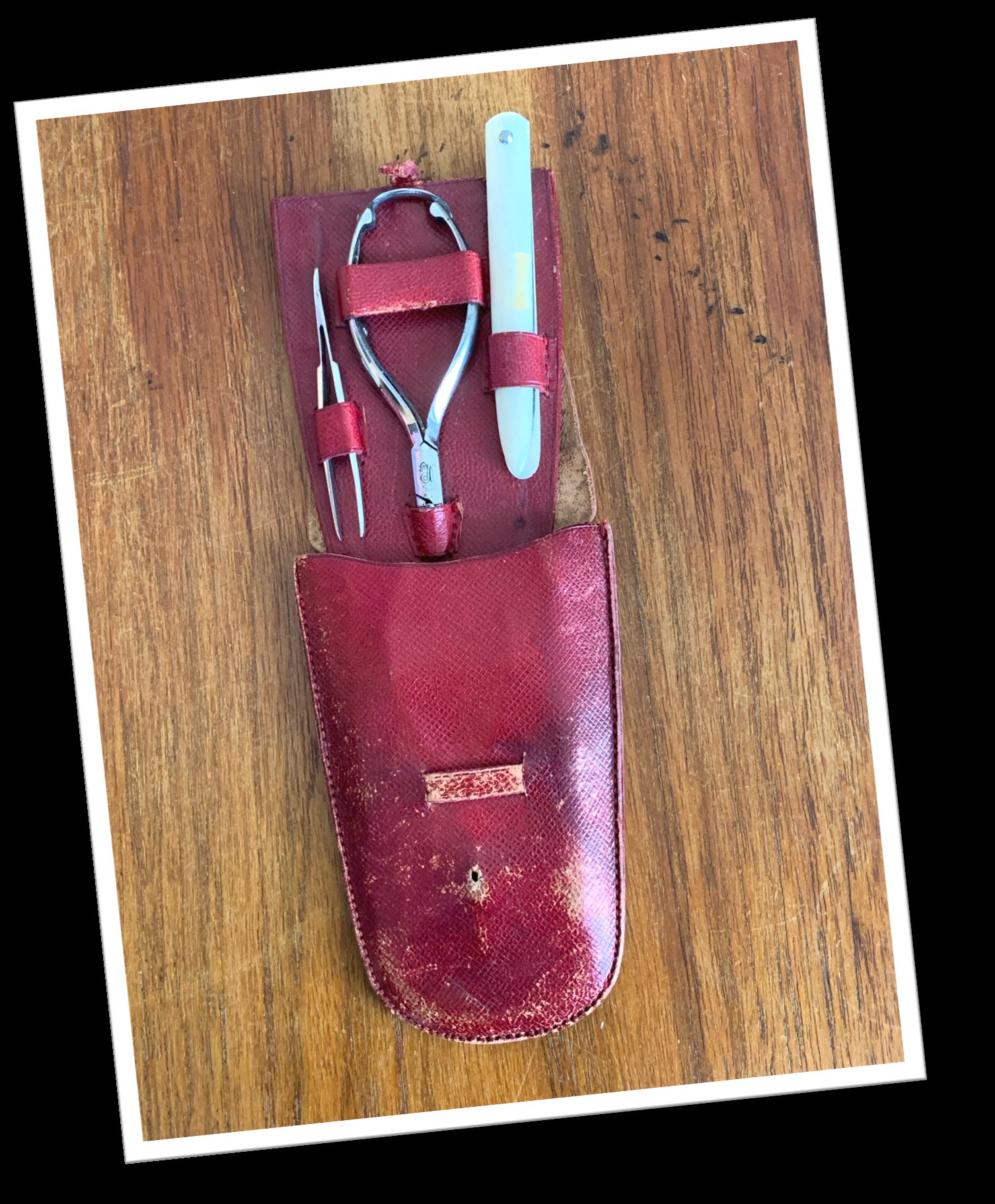 ELOI 1950 TROUSSE PÉDICURE ROUGE